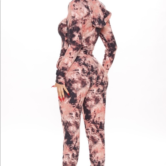 *SOLD* Tie dye 2 piece set - Picture 2 of 3